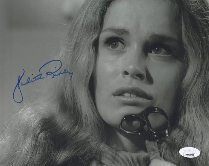 Judith Ridley autograph