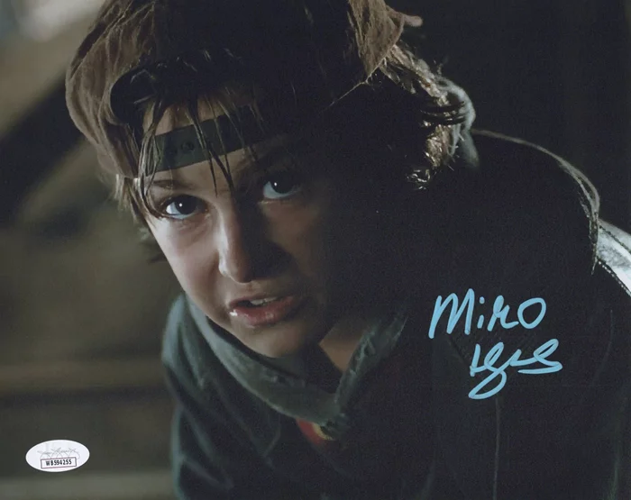 Miko Hughes autograph