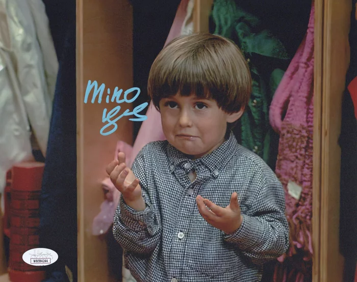 Miko Hughes autograph