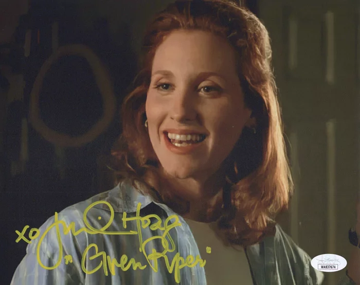 Judith Hoag autograph