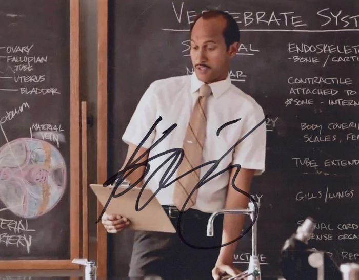 Keegan-Michael  Key autograph