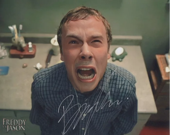 Brendan Fletcher autograph