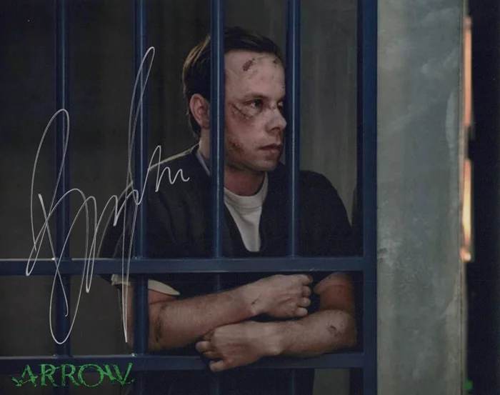 Brendan Fletcher autograph