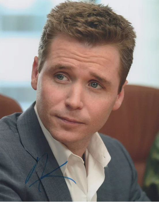 Kevin Connolly autograph