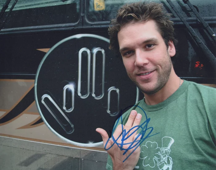 Dane Cook autograph