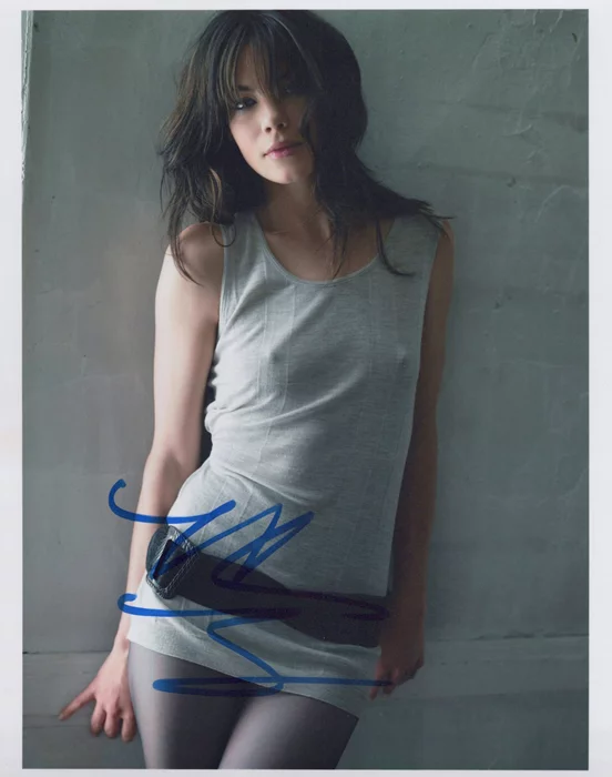 Michelle Monaghan autograph