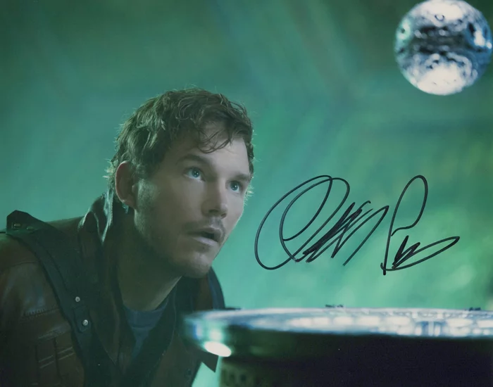 Chris Pratt autograph