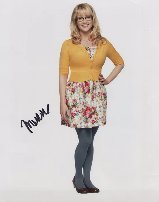 Melissa Rauch autograph