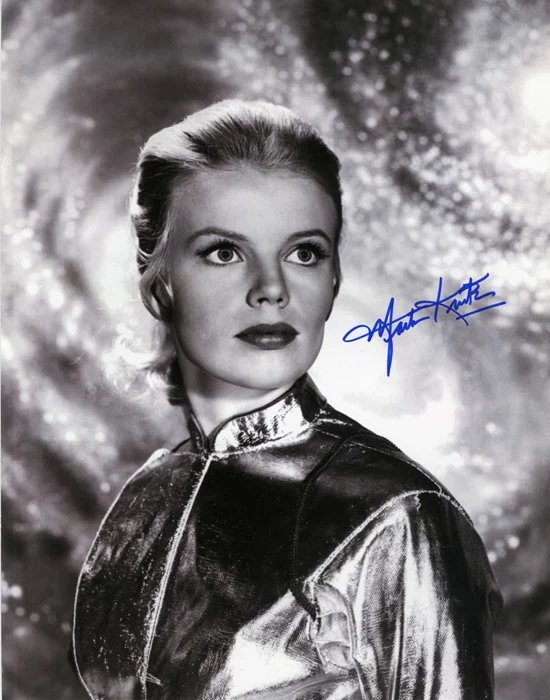Marta Kristen autograph
