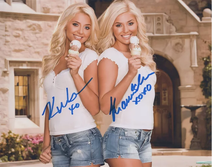 The Shannon Twins autograph