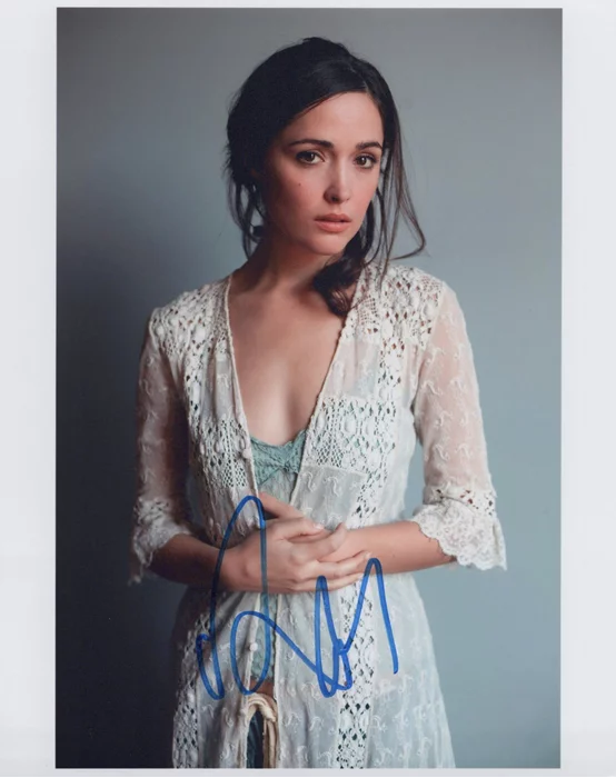 Rose Byrne autograph