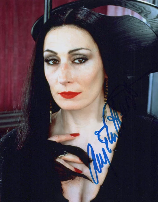 Anjelica Huston autograph