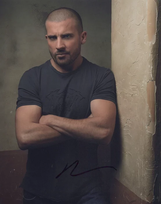Dominic Purcell autograph