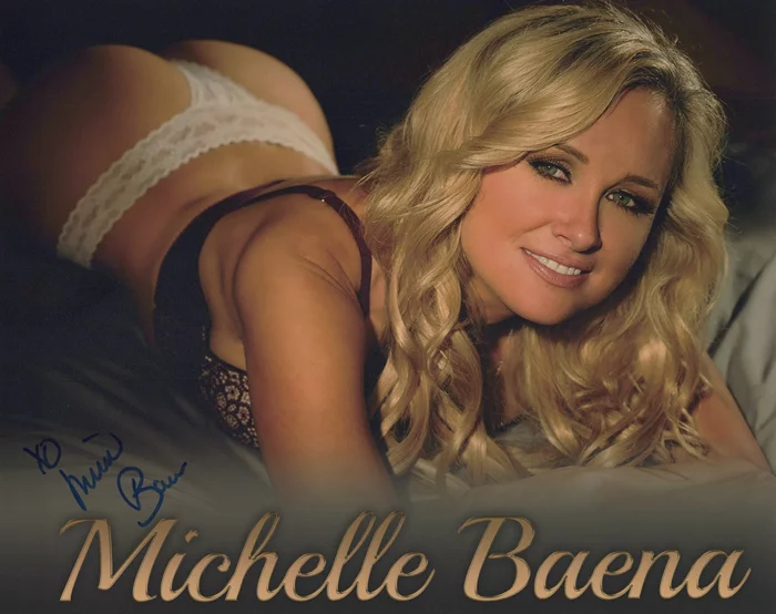 Michelle  Baena autograph