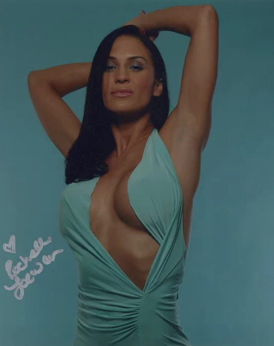 Rochelle Loewen autograph