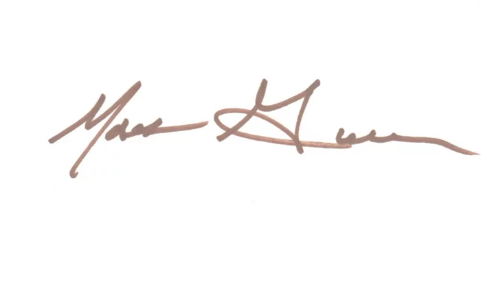 Moses Gunn autograph