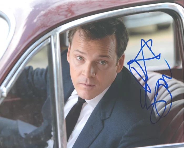 Peter Sarsgaard autograph