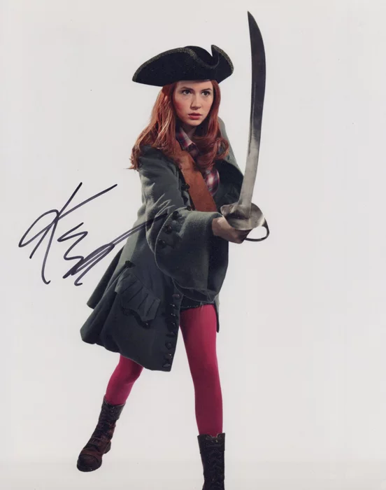 Karen Gillan autograph