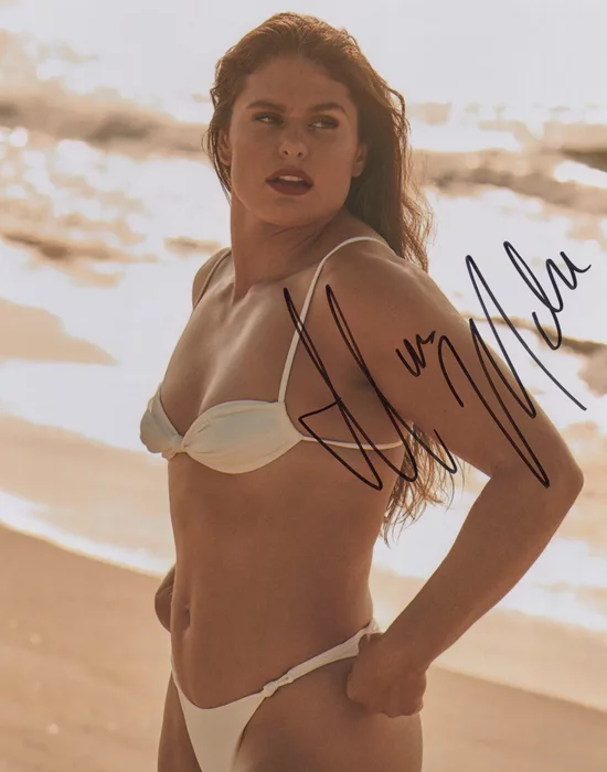 Ilona Maher autograph