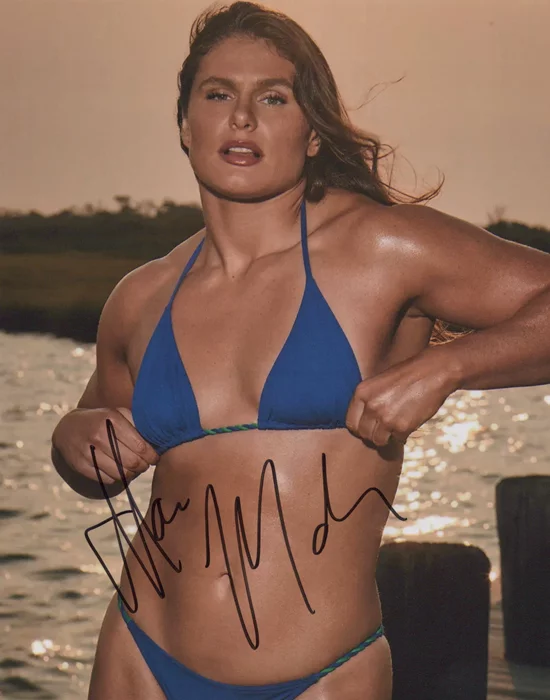 Ilona Maher autograph