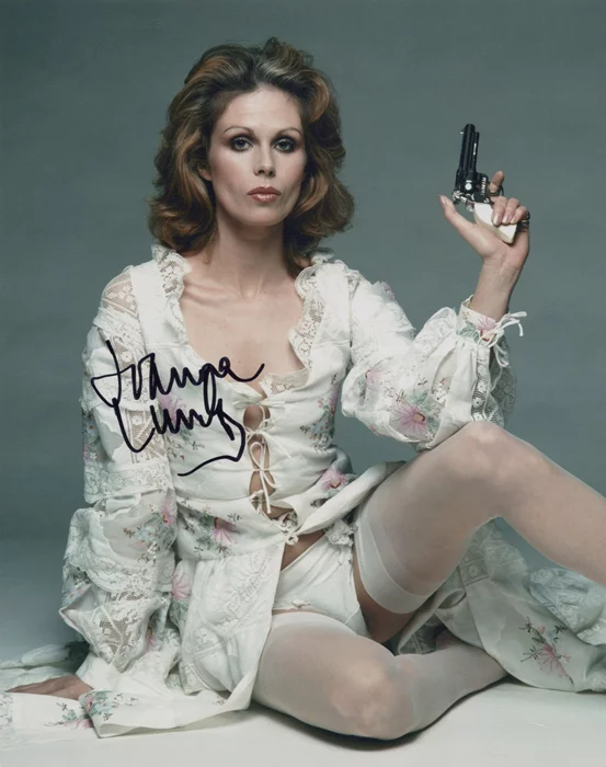 Joanna Lumley autograph