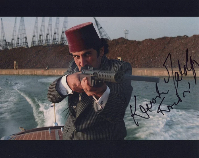 Kevork Malikyan autograph