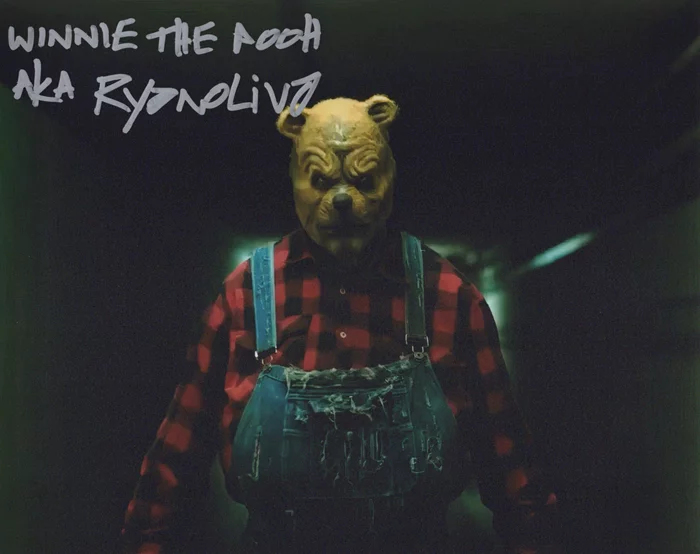 Ryan Oliva autograph