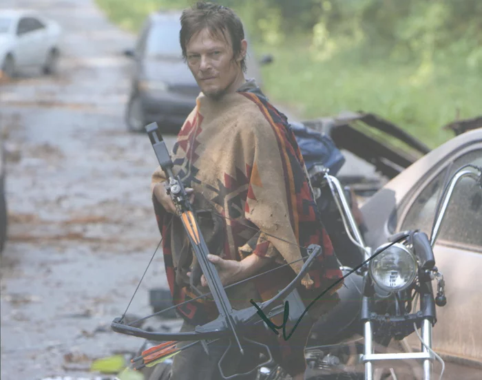 Norman Reedus autograph