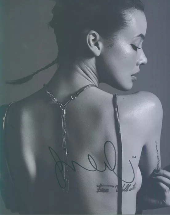 Stephanie Corneliussen autograph