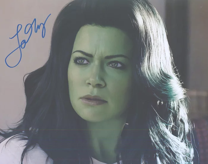 Tatiana Maslany autograph