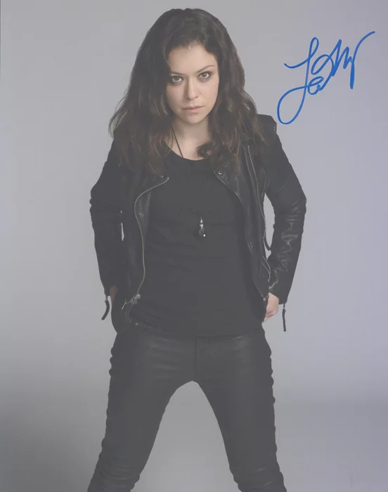 Tatiana Maslany autograph