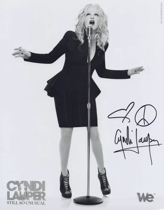 Cyndi Lauper autograph