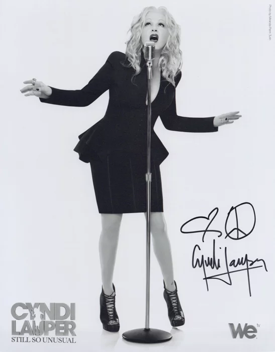 Cyndi Lauper autograph