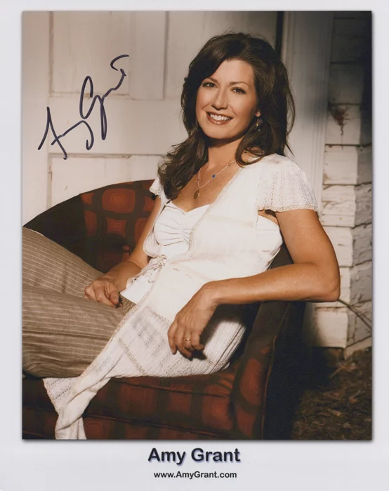 Amy Grant autograph