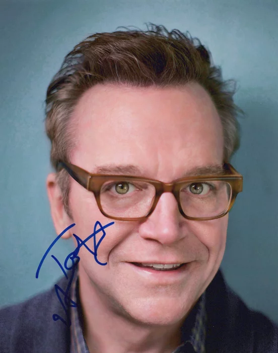 Tom Arnold autograph