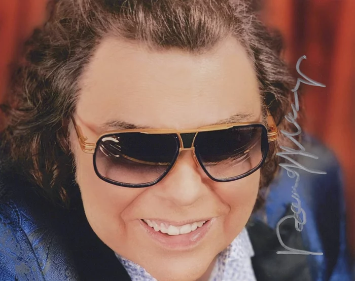 Ronnie Milsap autograph