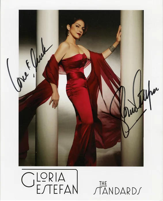 Gloria Estefan autograph