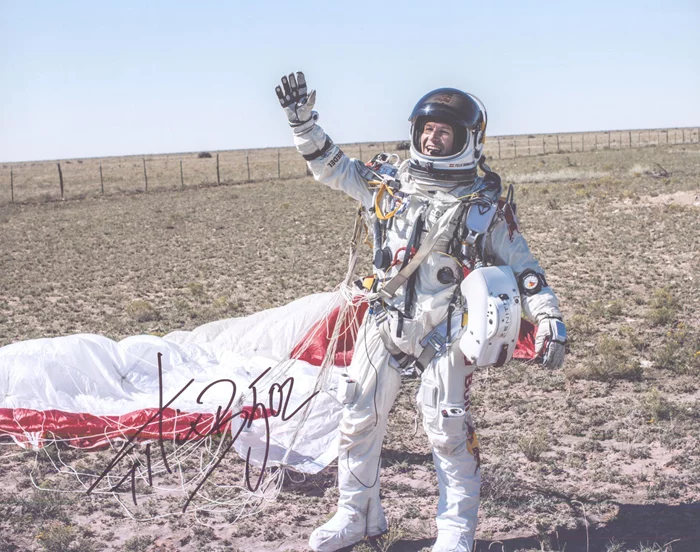 Felix Baumgartner autograph
