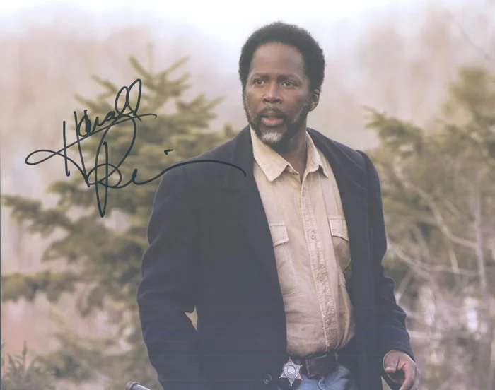Harold Perrineau autograph