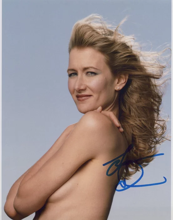 Laura Dern autograph