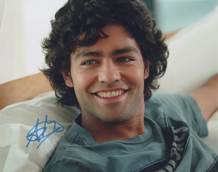 Adrian Grenier autograph