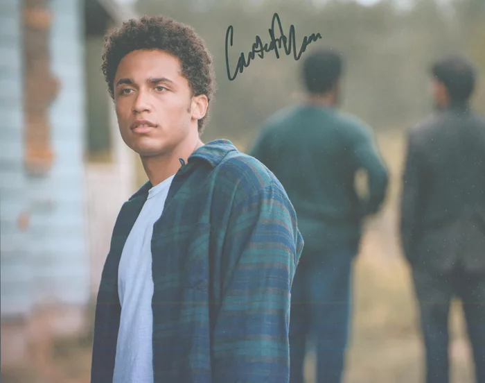Corteon Moore autograph