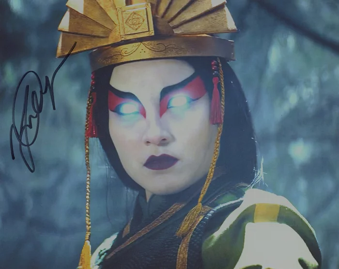 Yvonne Chapman autograph