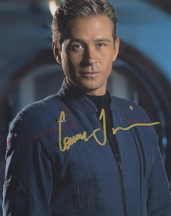 Connor Trinneer autograph