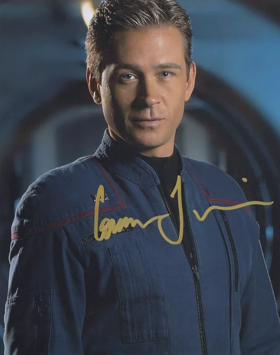 Connor Trinneer autograph
