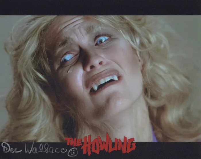 Dee Wallace autograph