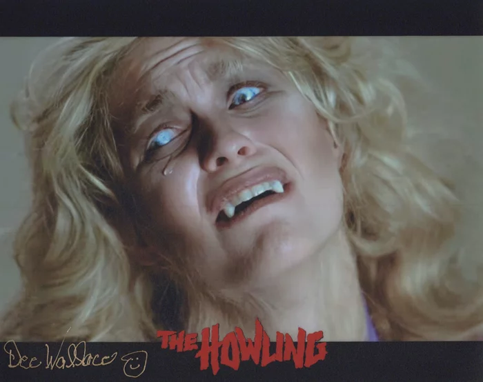 Dee Wallace autograph