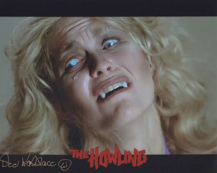 Dee Wallace autograph