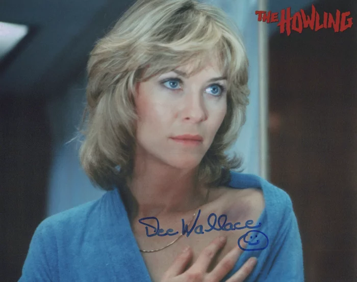 Dee Wallace autograph