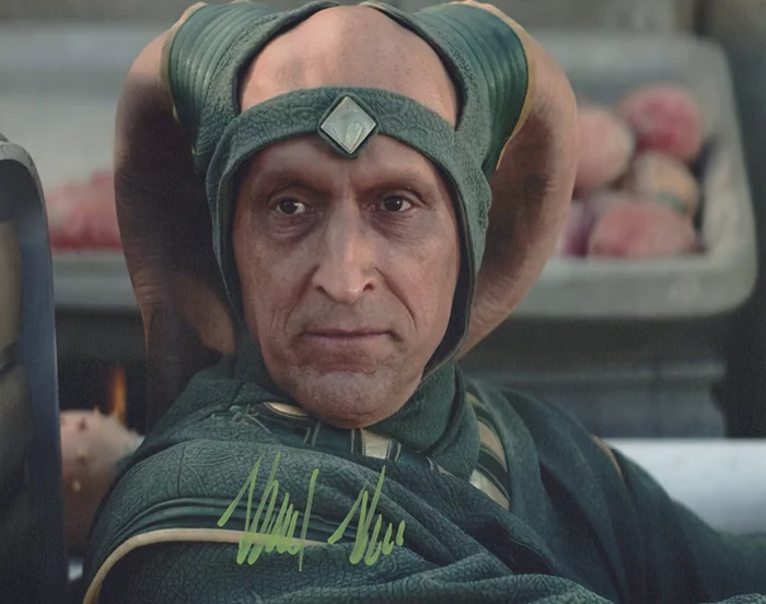 David Pasquesi autograph